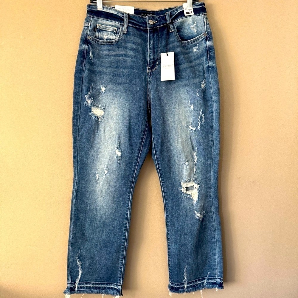 NWT Judy Blue High Waist Straight Fit Stretch Distressed Denim Jeans Size 9/29